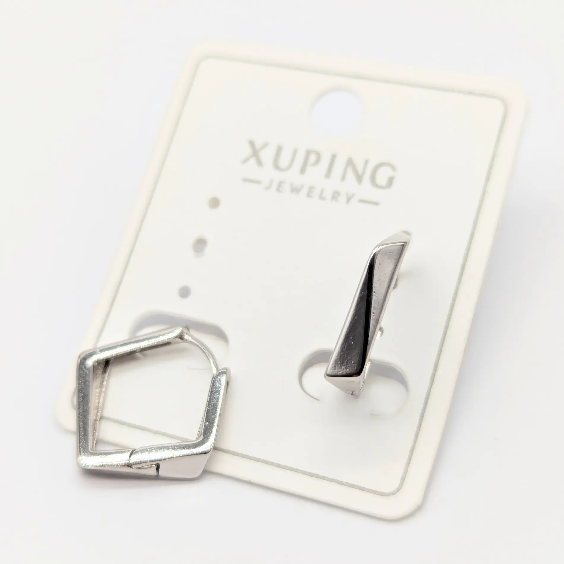 Сережки Xuping срібло “Геометрія” 1,8*0,4см