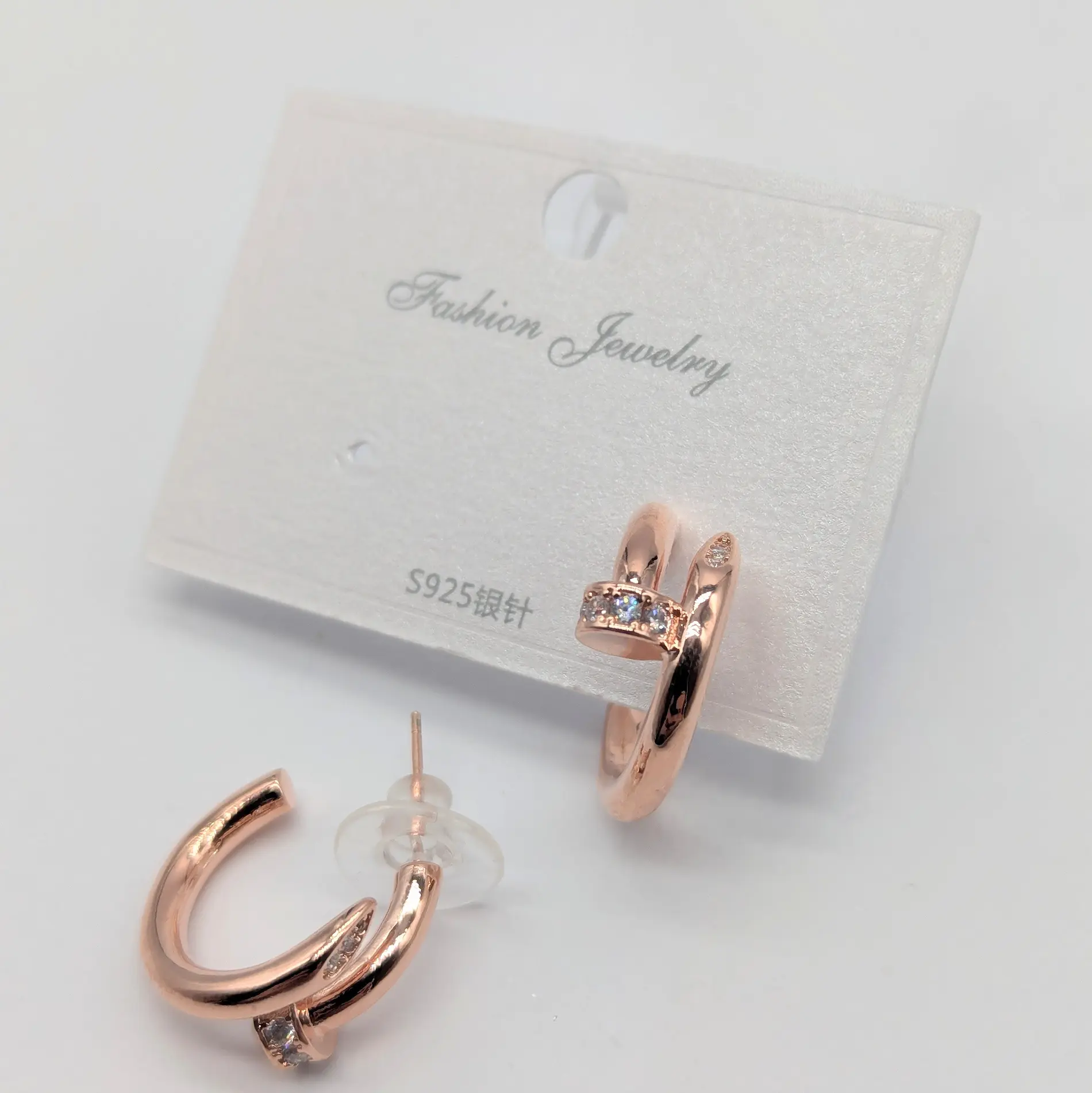 Сережки позолота 18к “Цвях” з цирконієм 1.9*0.8. Штифт S925